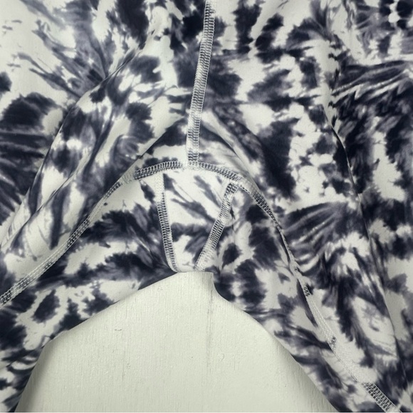 **SOLD**RBX | women’s athletic leggings size 3X tie dye plus workout pants - Picture 6 of 11